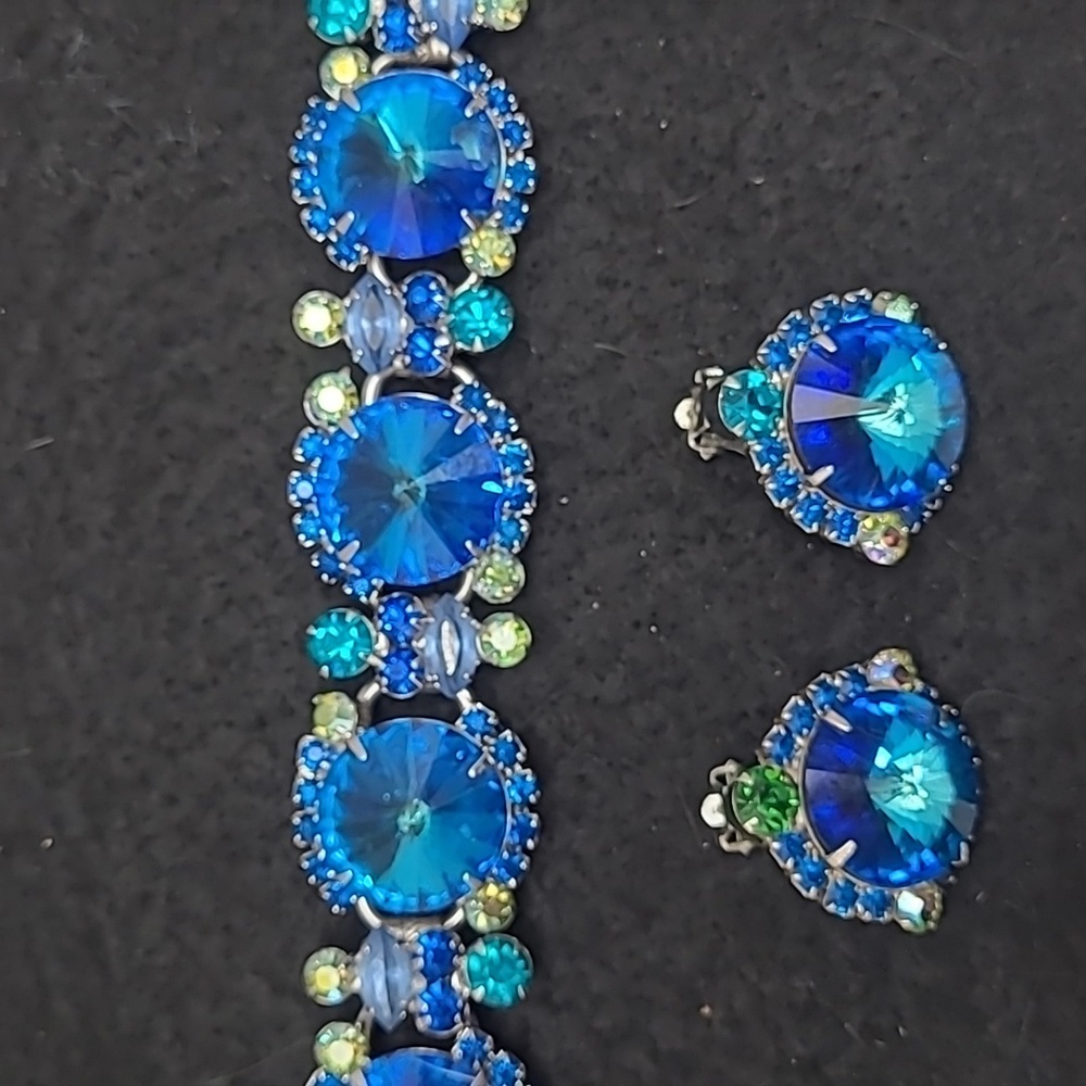 Juliana D&E Blue Green Rivaloi Margarita Rhinestone Set - Picture 3 of 15